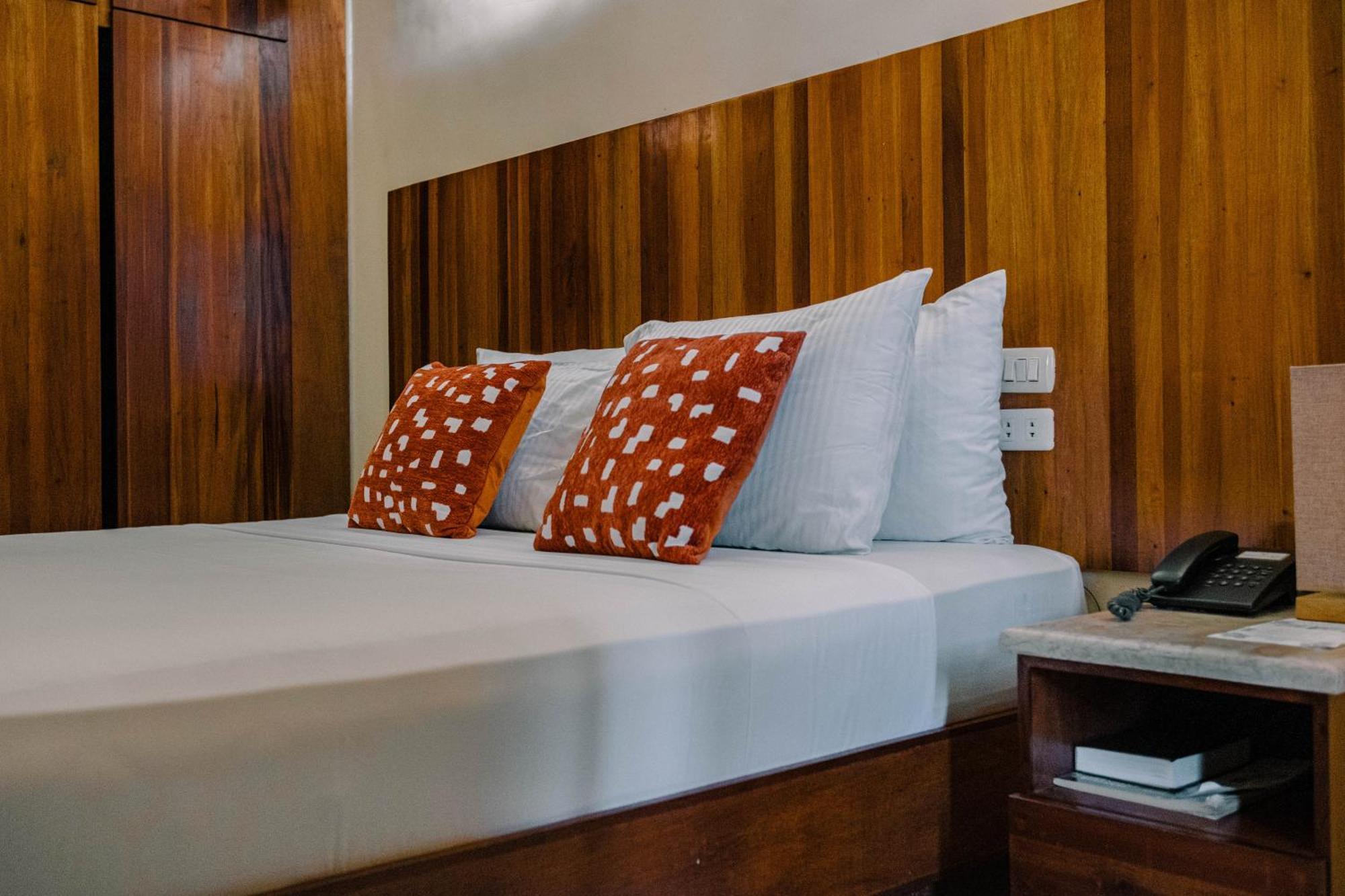 Tsai Hotel And Residences Cebu Exterior photo